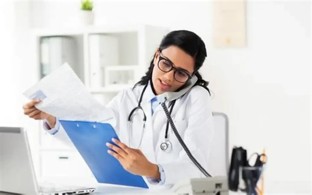 Urgent Care Billing Services-front desk staff listening call